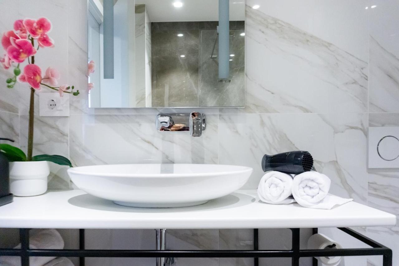 Akiton Apartment Belgrado Buitenkant foto